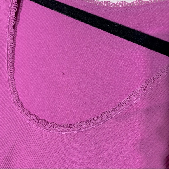 5/$25 Forever 21 Pink Ribbed Low Back Crop Top M/L - Picture 5 of 9